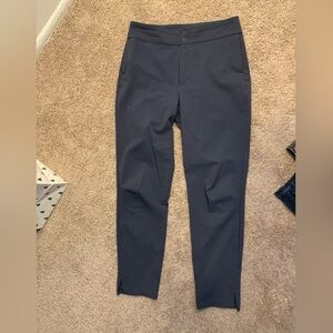 Eddie Bauer navy pants size 10 Tall for work or athleisure